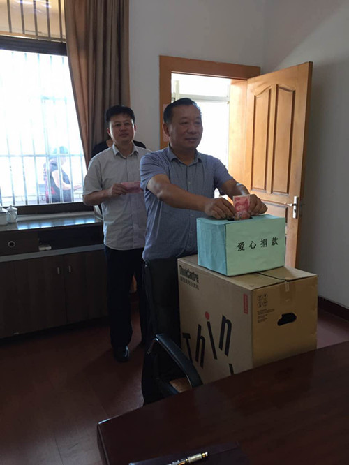 保安公司支部開(kāi)展“主題黨日”活動(dòng)